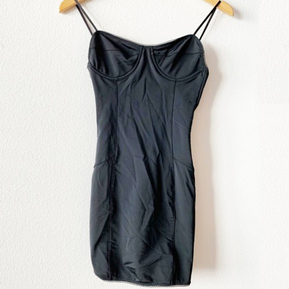black bodycon slip